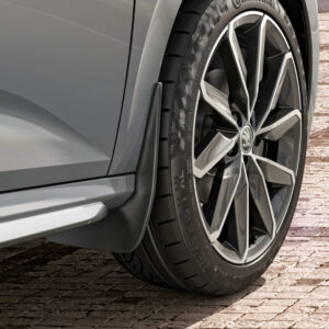 Škoda Octavia 18 Inch Vega Wheels Set Of 2 *PARTIAL DAMAGE – DISCOUNTED TO SELL – COLLECTION ONLY*