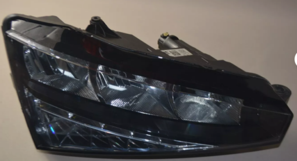 Škoda Scala/Kamiq 2019-Present RH LED Headlamp