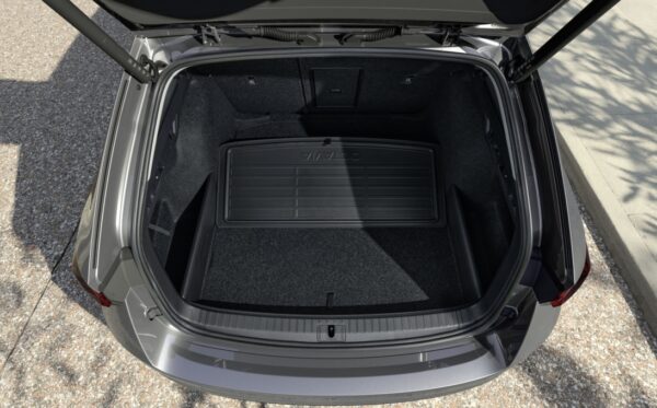 Škoda Octavia Estate 2020-Present Double-sided boot mat – foldable via hinge