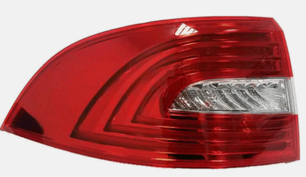 Škoda Superb Hatch 2014-2015 Outer Rear Lamps (PAIR)