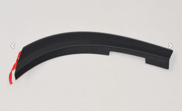 Škoda Karoq 2022-Present RH Front Wheel Arch Trim