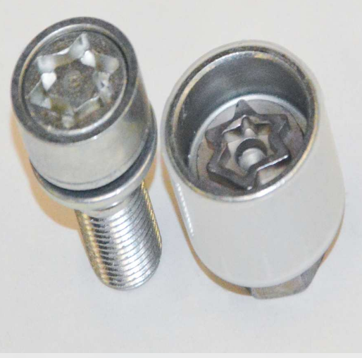 Škoda Anti-Theft Wheel Bolt Adapter (771)